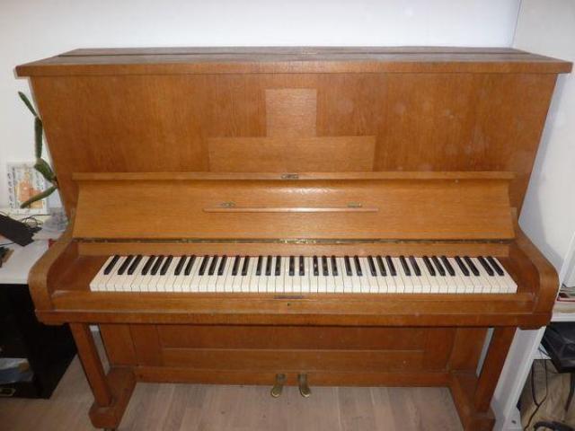 Klavier Holz